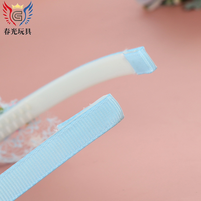 Manufacturers Direct Cartoon Cute Girl Crown Headband Fast Sell Foreign Trade Hot Plastic Crown Wholesale Customization Application Scenario
