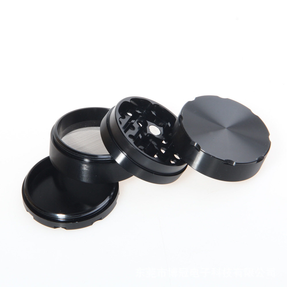 跨境热销4层金属铝制磨烟器 黑色CNC齿磨烟盒碎烟器 hemp grinder产品图