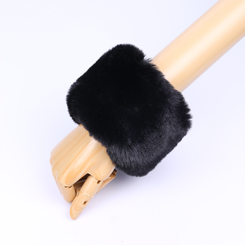 2022 Manufacturers Spot Imitation Rabbit Hair Bracelet Cuff Imitation Fur Cuff Thickened Autumn And Winter Warm Sleeve Wrist Guard Women details Picture