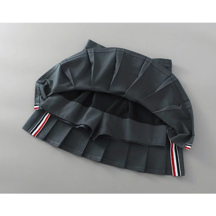 The new TB college style four-bar high-waisted pleated skirt in the summer of 2019 in Europe and America is A bestseller. The A-line skirt is short in the front and long in the back to prevent exposure Application Scenario