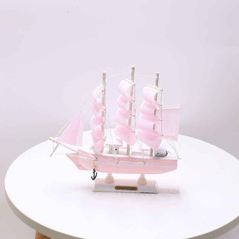 木质工艺品实物图