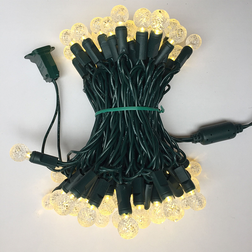 The manufacturer supplies waterproof spherical LED injection type light strings, outdoor LED Christmas tree and home decoration light strings details Picture