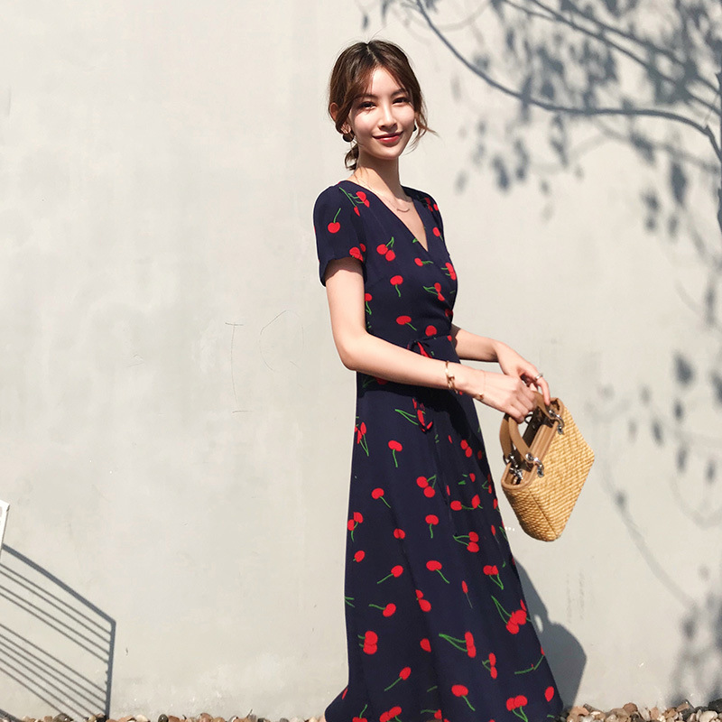 French Dress Summer 2022 New Female Cherry Wrap Dress V-Neck Lace-Up Slim-Fit Chiffon Skirt Female Summer Hair Application Scenario