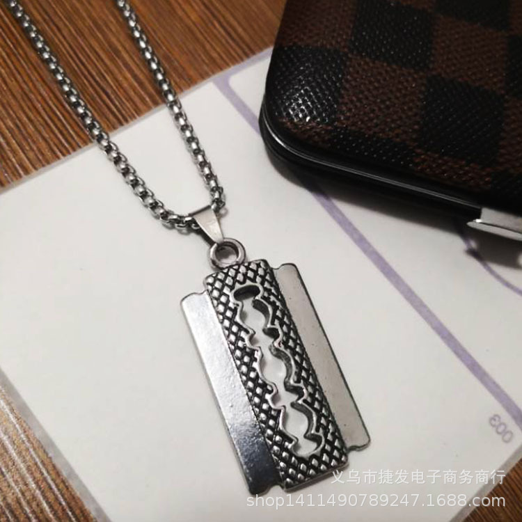 Trendy and fashionable hip-hop metal necklaces, Japanese and Korean retro necklaces, street dance accessories, one-piece consignment pic 10