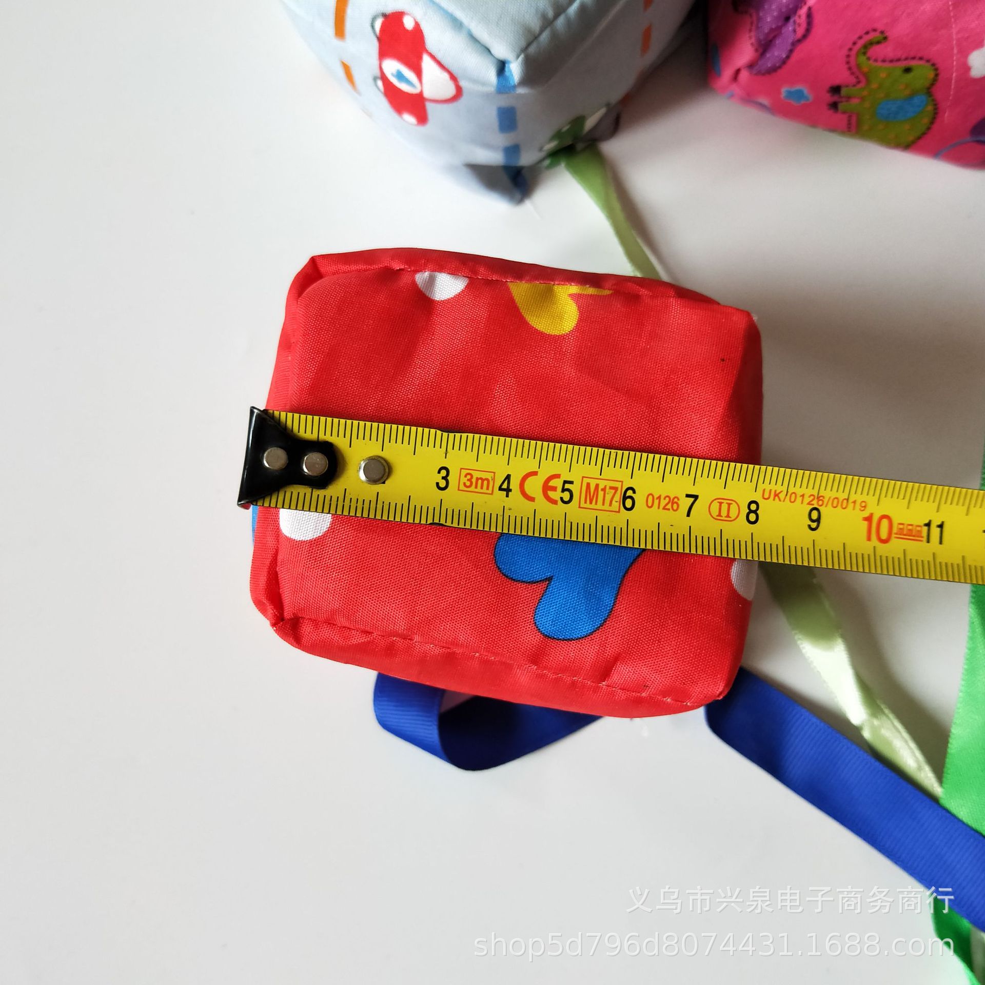 1-yuan store sandbags, children's toys, sandbags, traditional toys, sandbags with ropes, 1-yuan toy wholesale Item Picture