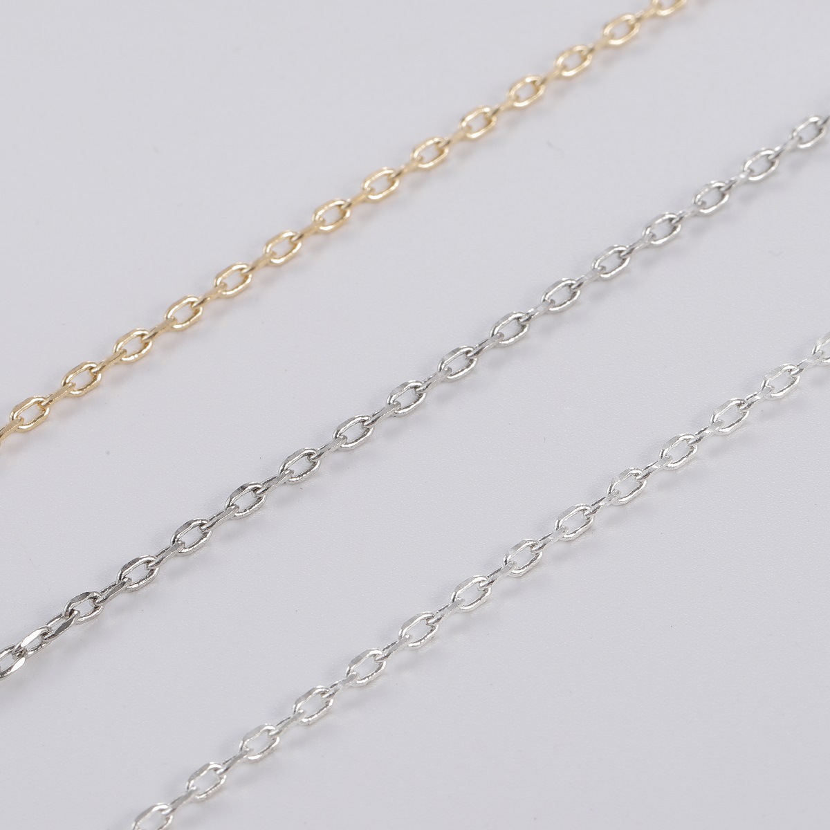 Jewelry chain manufacturer direct sales of clothing accessories, DIY bracelets, necklaces, anklets, 2604DC copper chains Item Picture