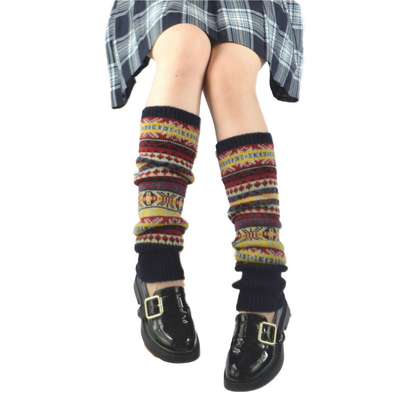 Autumn and winter warm knee-high socks, camouflage ethnic style pile socks, calf protection socks, girls' school style uniform trend Item Picture