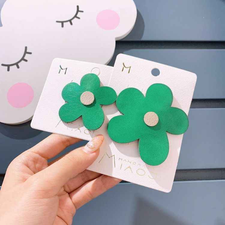South Korea Dongdaemun Girl Heart Sweet Colorful Big Flowers Side Hairpin Bangs Clip Bb Clip Children Hair Accessories Parent-Child Application Scenario