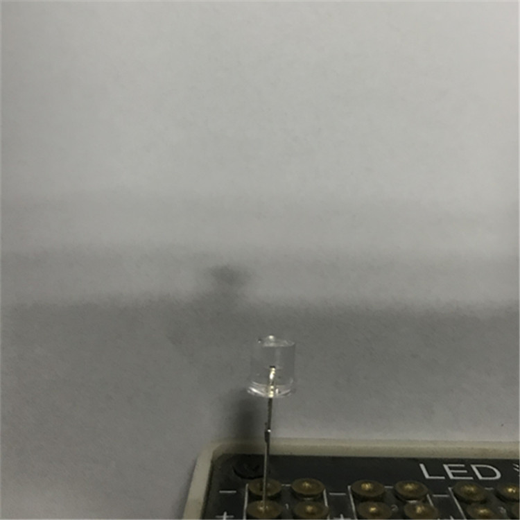 F5 short-legged high-brightness flat-head single-flash white light 1.5HZ frequency 5mm high-brightness flashing white light led light-emitting diode Specification image