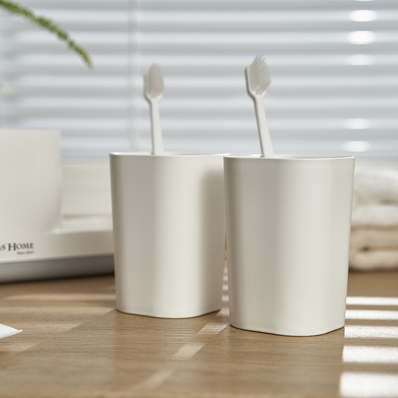 Bathroom storage, mouthwash cup storage box, desktop non-drilling, couple bathroom, household toothbrush box, toothbrush rack Application Scenario