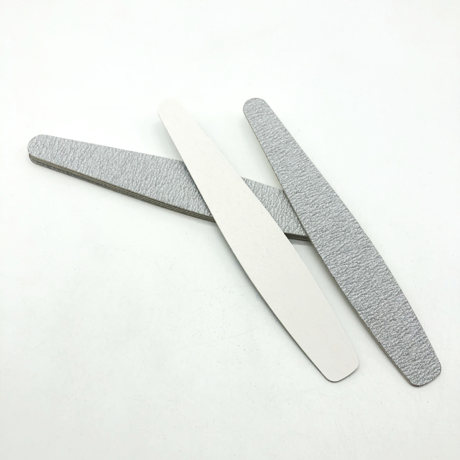 Venta directa de fábrica herramienta de uñas diamante raqueta gris blanco ambos lados lavable resistente al desgaste no se cae lijado hoja de madera lija de uñas Application Scenario
