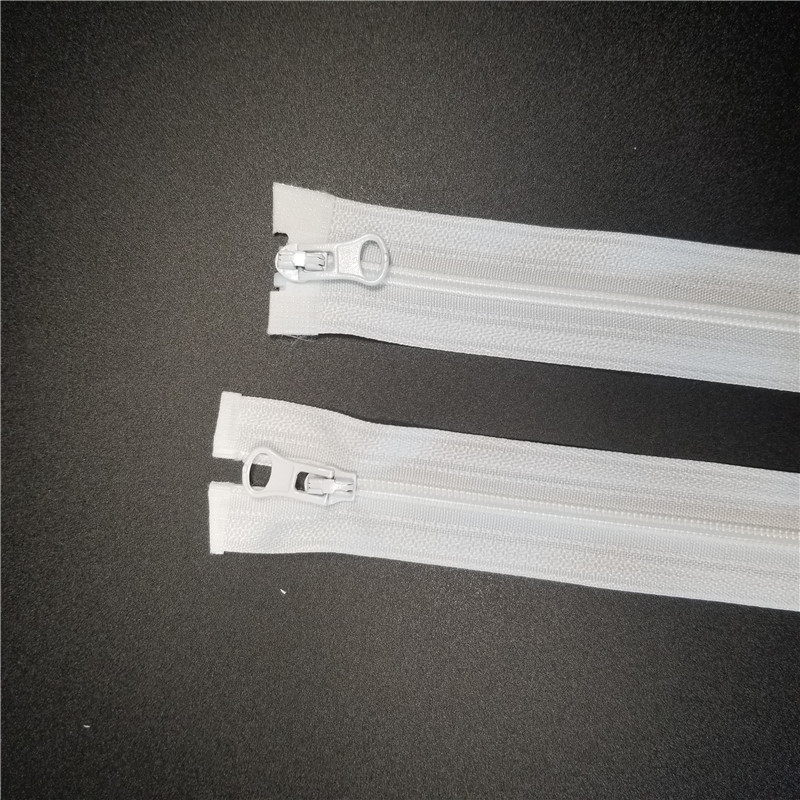 拉链/珍珠拉头/铆钉/拉头/皮革拉片细节图