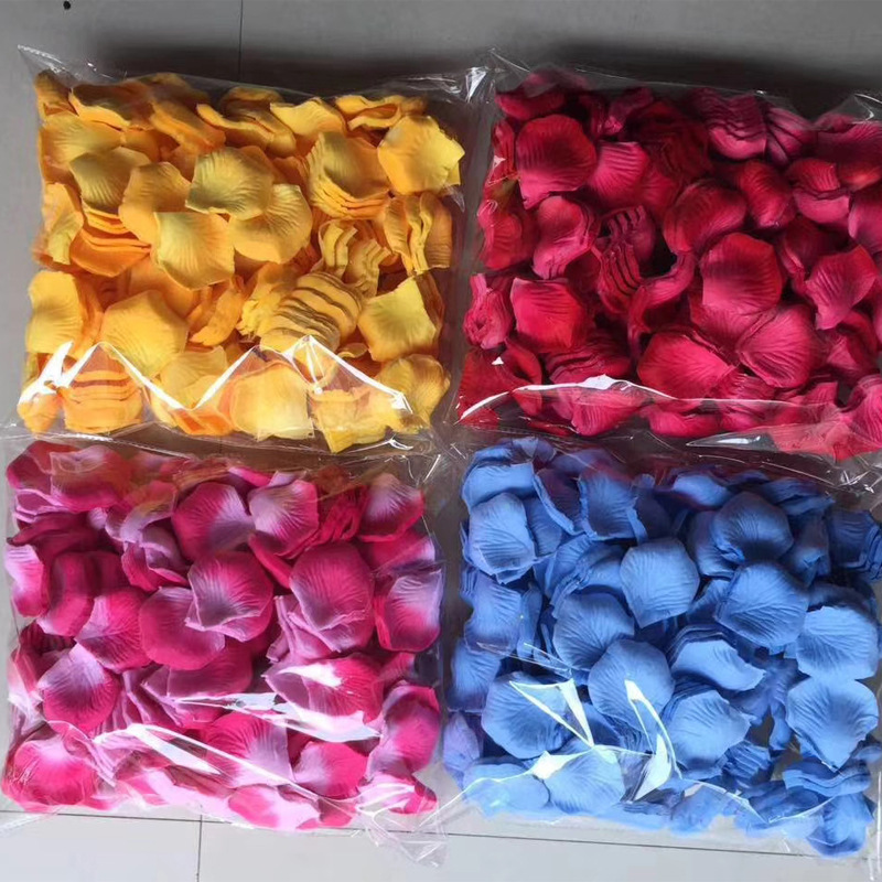 Factory direct sales of artificial petals, non-woven fabric petals, rose petals, wedding petals, proposal and wedding decoration petals