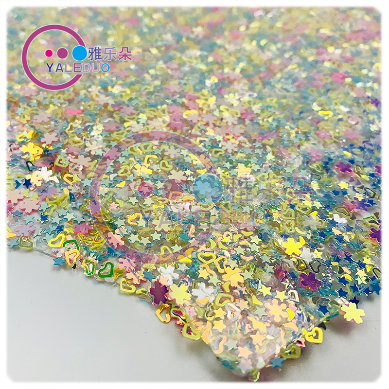 Single yellow heart-shaped table mat, PVC, popular full-sequined nail art table mat, cross-border e-commerce headwear, clothing and photography accessories details Picture