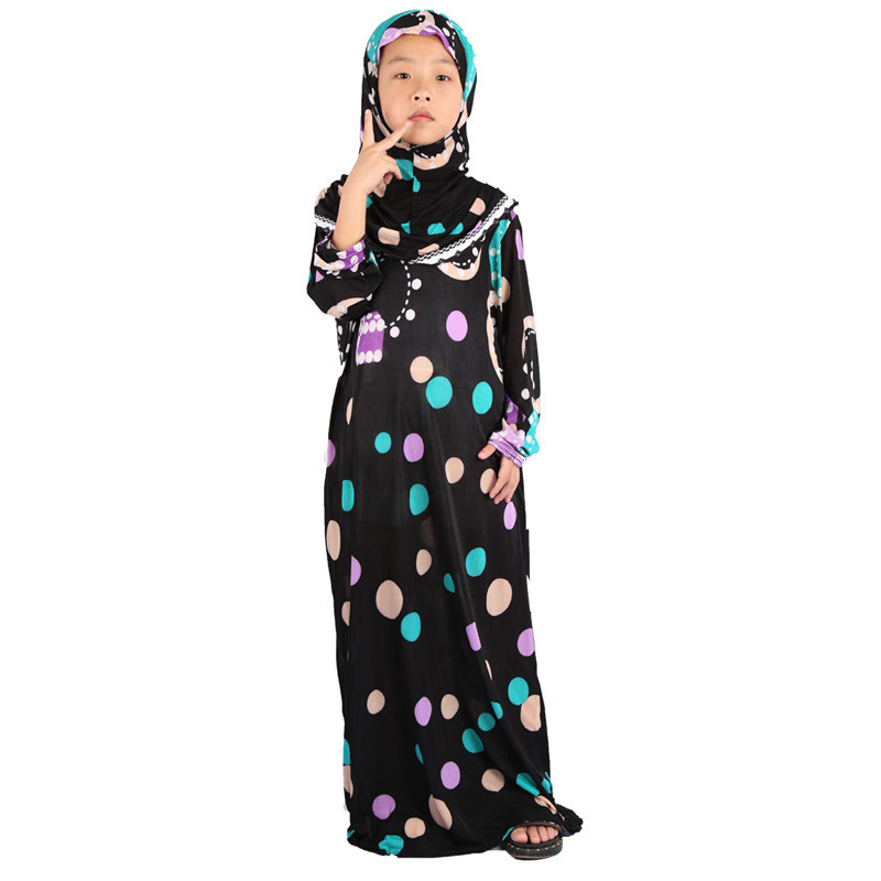 Arab national clothing factory spot girl dress a generation Application Scenario