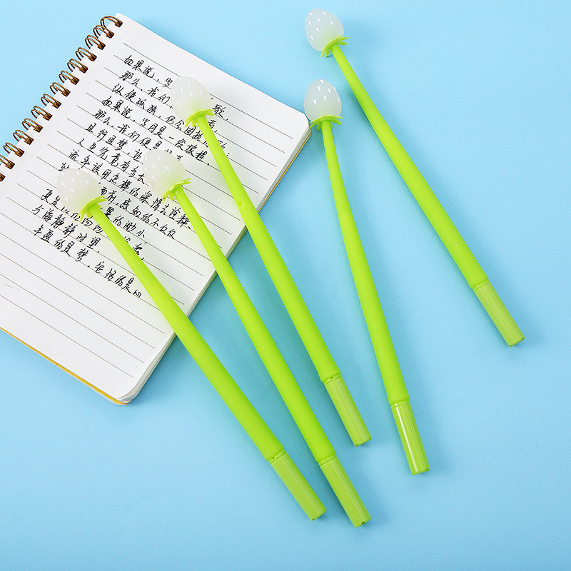 Zf2092 Creative Color-Changing Strawberry Neutral Pen Small Fresh Fruit Pie Water-Based Pen Learning Stationery Office Wholesale Specification drawing