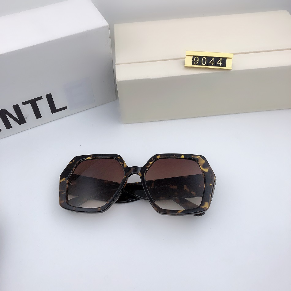 wish Glasses, a cross-border bestseller from Europe and America, offers a new stylish three-color framed square sunglasses with leopard print for women, model 9044 Specification image