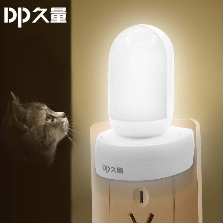 DP Jiuliang 404 Plug-in Creative Night Light led Children's bedroom wake-up night feeding bedside night light Application Scenario