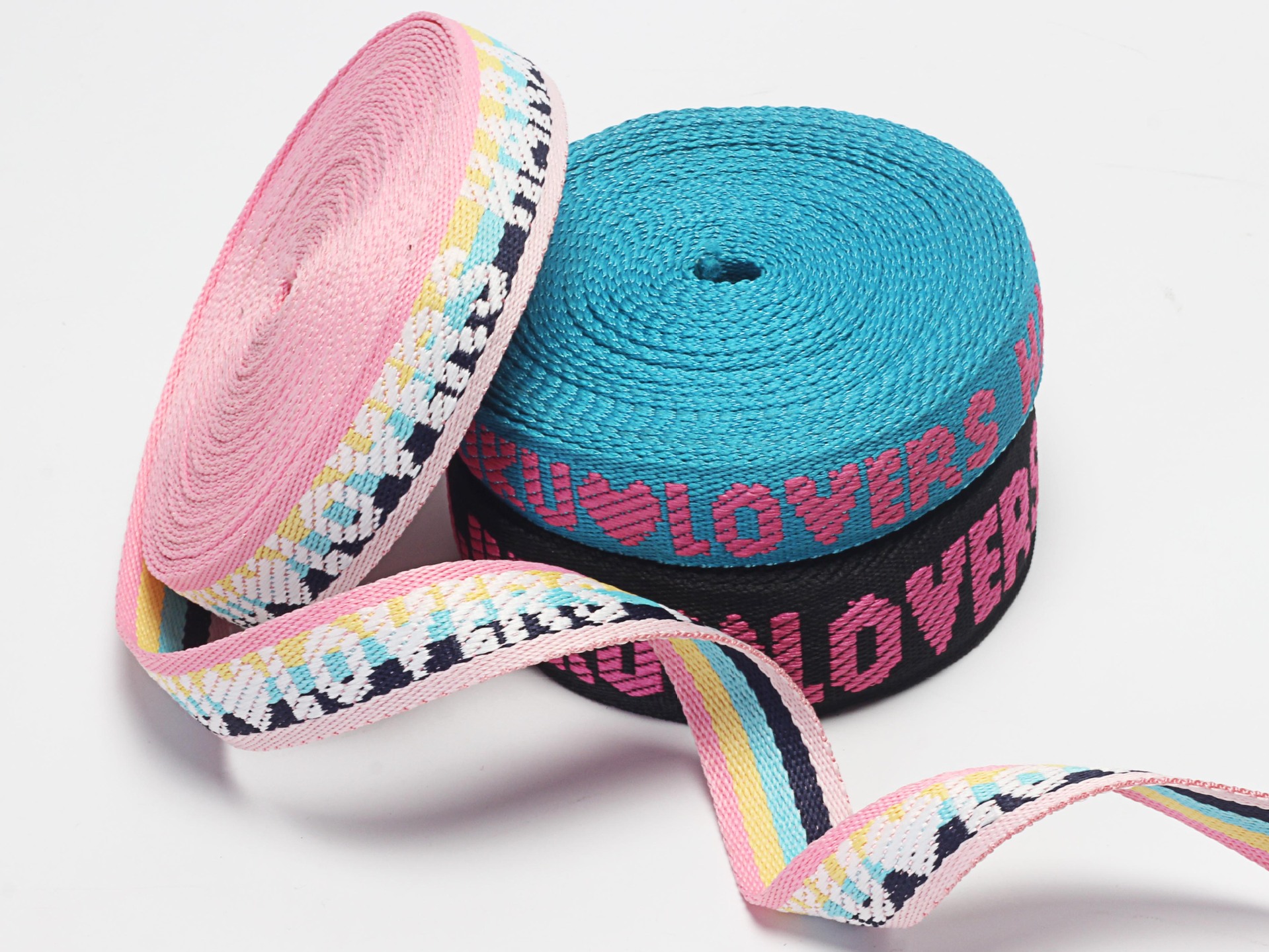 Computer Jacquard Ribbon English Letter Ribbon National Wind Jacquard Ribbon Garment Accessories Manufacturers Wholesale Application Scenario