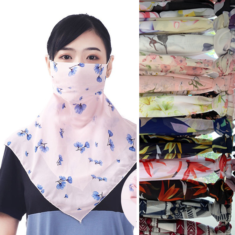 2020 New Summer Chiffon Printed Fabric White Background Printed Polyester Cloth Small Floral Dress Mask Fabric