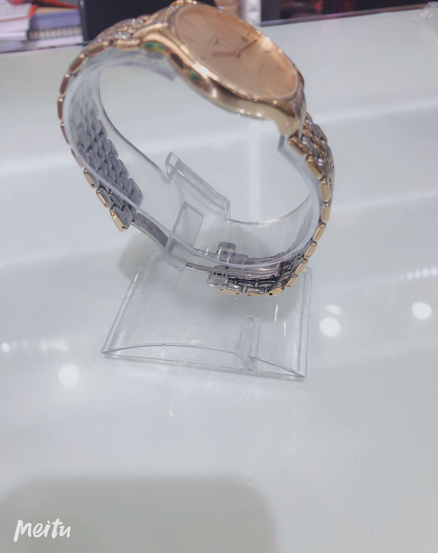 现货透明塑料女手 首饰架 手表支架 C圈手表托手表展示架厂家直销