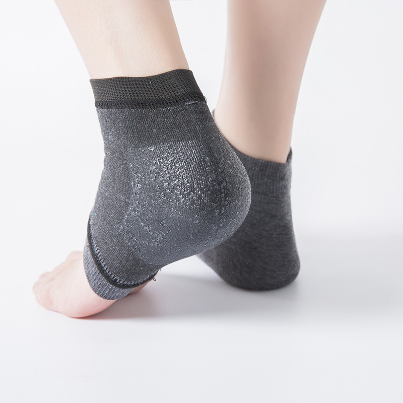 Higashi Shijiro's cracked foot and four Seasons yoga socks, silicone cracked foot socks, cotton short socks, solid color pressure for women