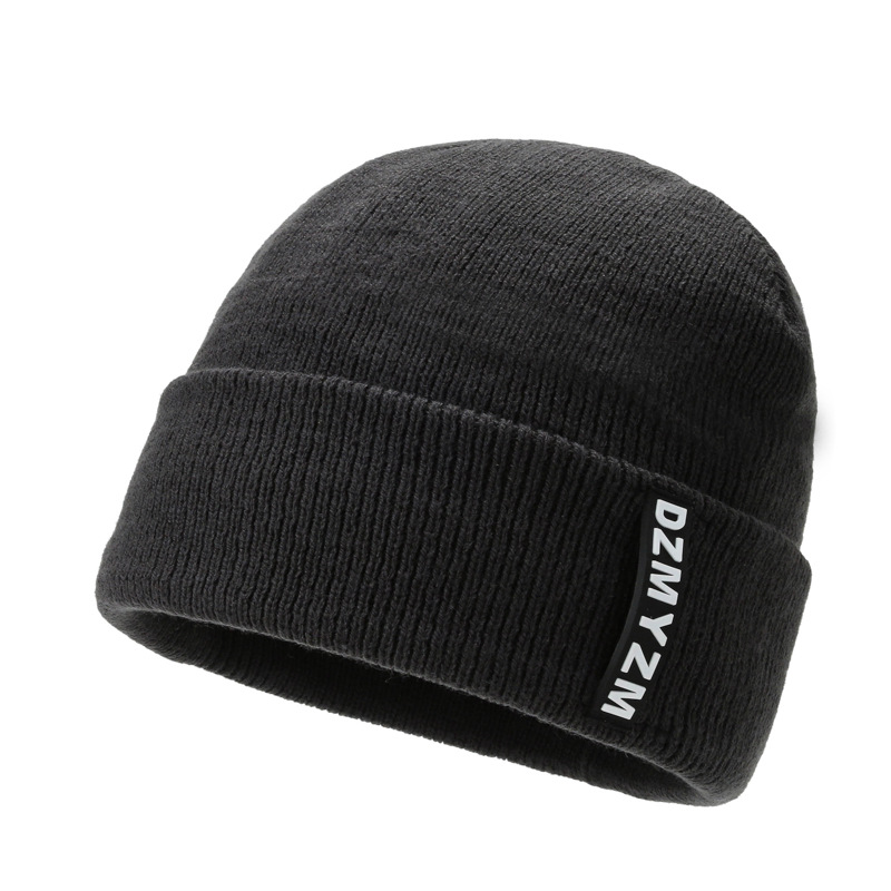 The new thick wool hat for men in autumn and winter is a versatile Korean-style flared outdoor warm and ear-protecting knitted hat Item Picture