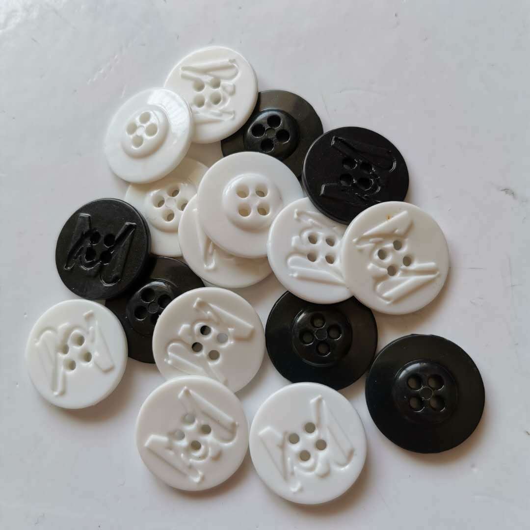 现货批发 混装彩色树脂纽扣diy手工制作粘贴画钮扣花材料包扣子5