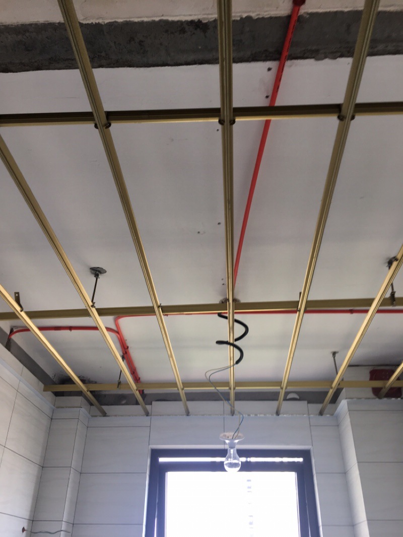 Integrated ceiling, ceiling panel, auxiliary materials and accessories, home decoration, fine decoration, triangular keel, main keel finishing, pure white board edge line Specification image