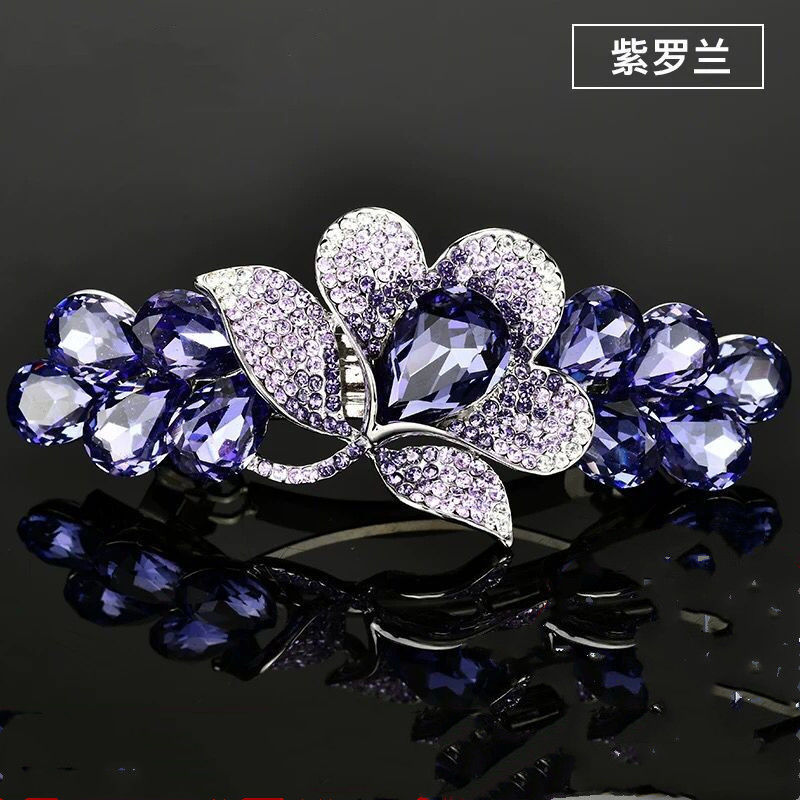 Korean Version Of The New Rhinestone Alloy Hairpin Hair Accessories Fashion Ladies Everything Flower Ponytail Hairpin Spring Clip Hair Accessories Application Scenario