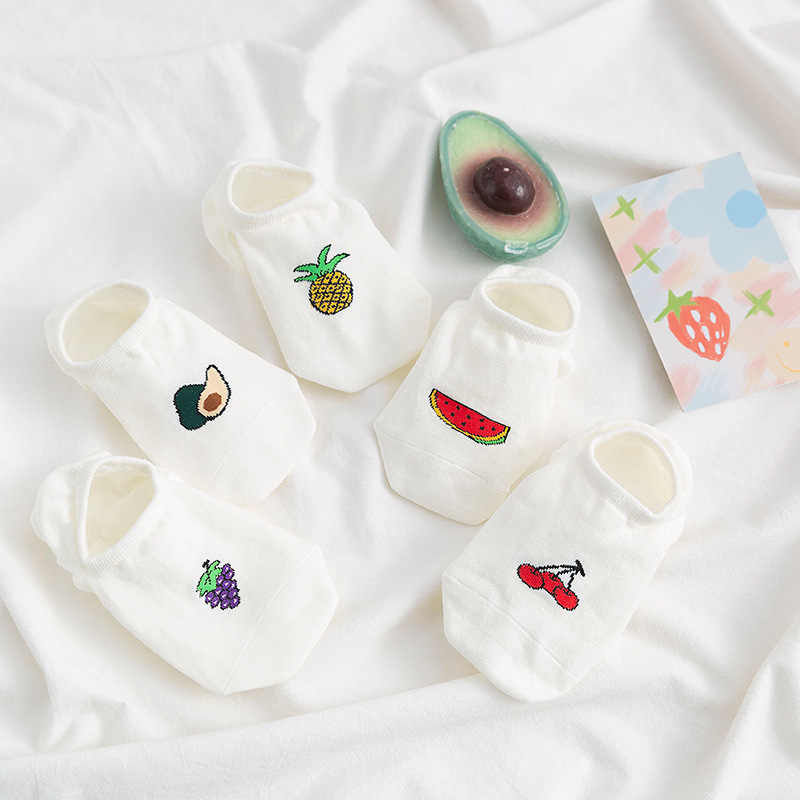 Hot-selling summer new products: Women's white sports socks, jacquard, versatile, cartoon, cute, fruit, sweat-absorbing women's boat socks