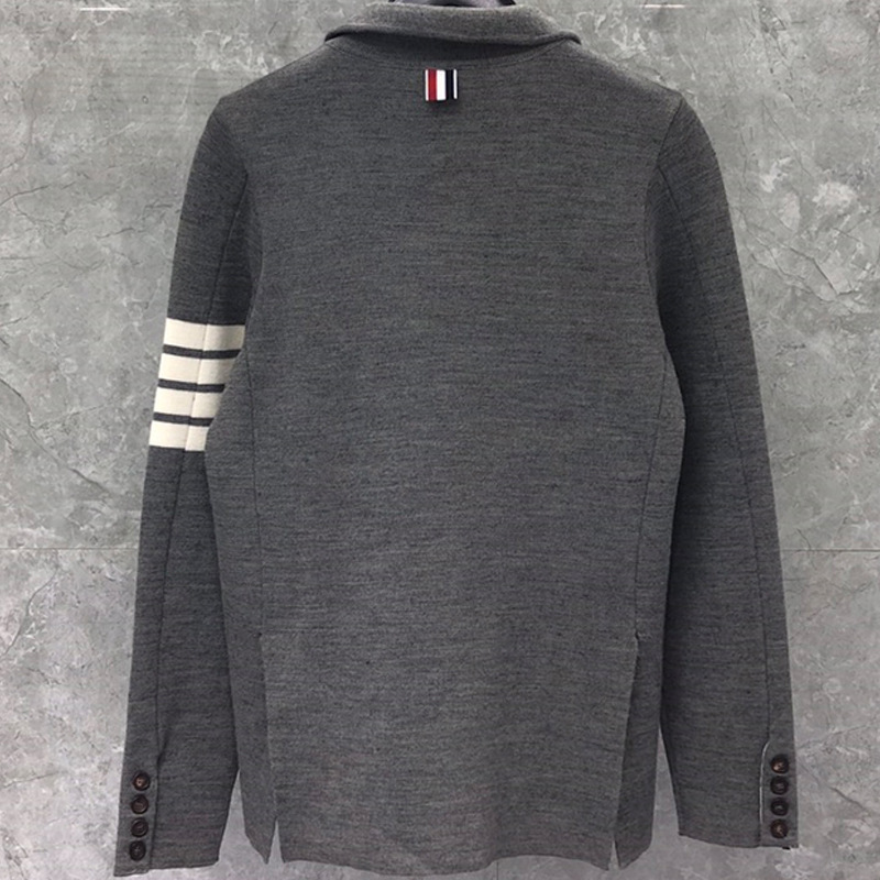 Dongguan brand contract manufacturer's direct sale of TB sweaters, single-breasted knitted suits for men and women, grey Application Scenario