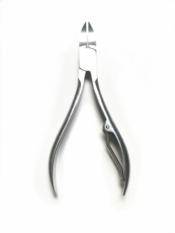 Factory stock of stainless steel dead skin pliers, beauty pliers, beauty tools, beauty sets, beauty scissors 8717 Specification image