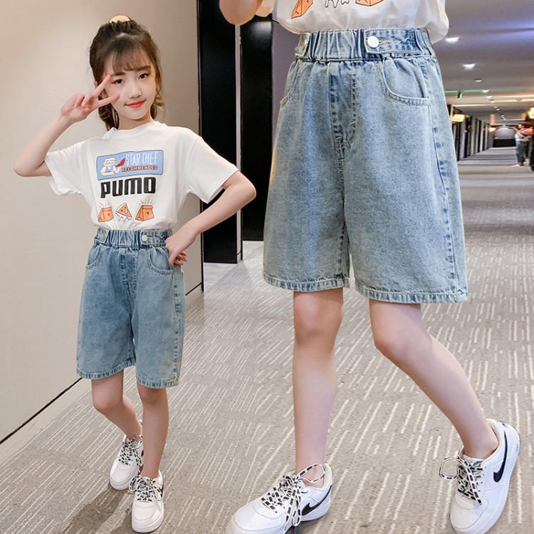 Girls' denim shorts 2022 summer outerwear 5-inch pants, thin and versatile children's shorts, stylish girls' wide-leg pants details Picture