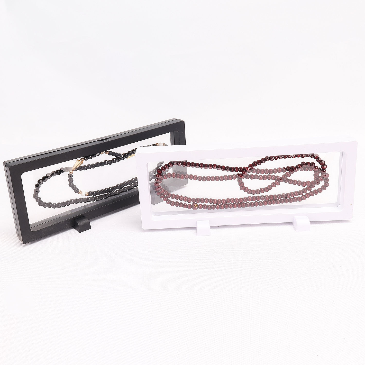 Suspension Box Pe Film Transparent Text Play Pendant Necklace Ring Display Gift Box Jewelry Jewelry Packaging Box Application Scenario