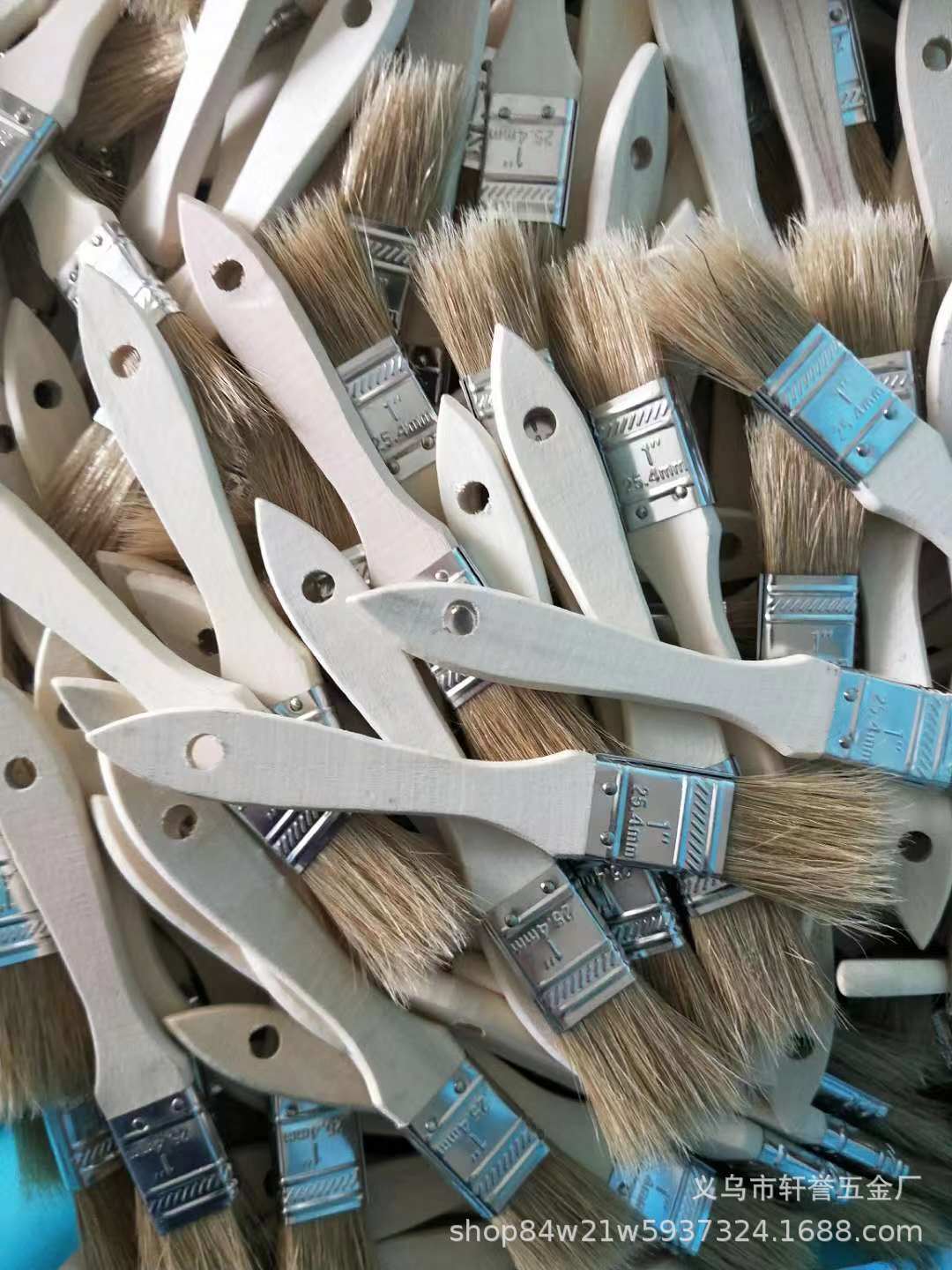 蓝色滚筒刷/塑料刷/文玩核桃/油漆刷/电路板细节图