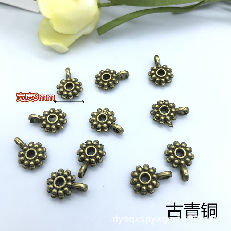 DIY three-way jewelry accessories, pendants, beads, bracelets, three-way accessories factory direct sales. Colors can be customized Specification image