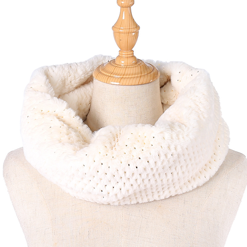 Cross-Border Rabbit Hair Golden Dot Cross Neck Popular Design For Women Knitted Imitation Snooker Imitation Fur Scarf Women Application Scenario