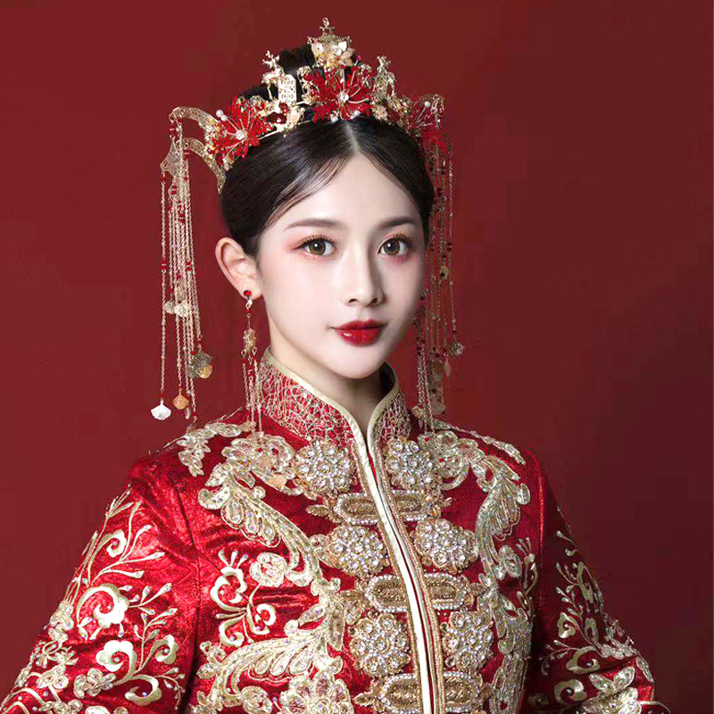 Chinese style bride headwear new style Xiuhe hair crown Fengguan Xianxia fringes step shake Xiuhe dress hair adornment woman