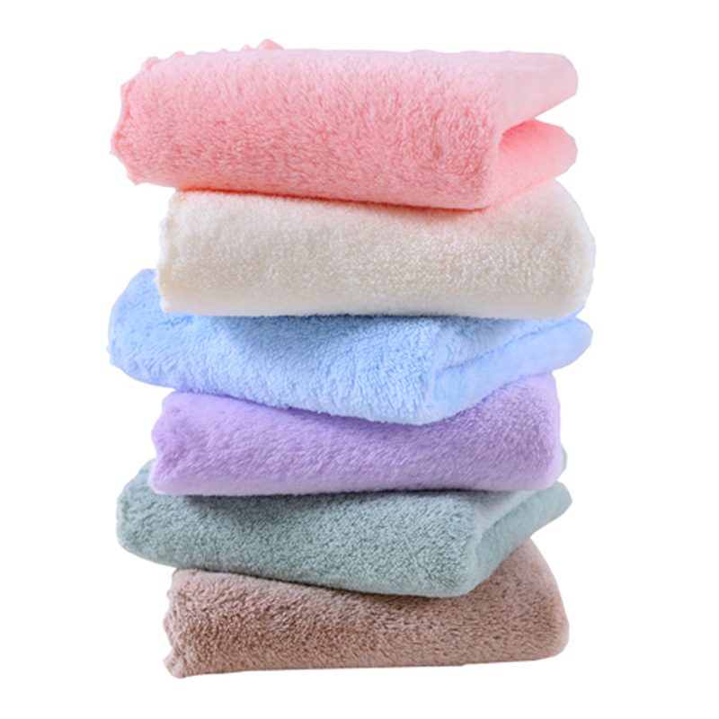 Free shipping factory wholesale high-density coral fleece 25*25 kindergarten face wash small square towels, cartoon children's soft towels Item Picture