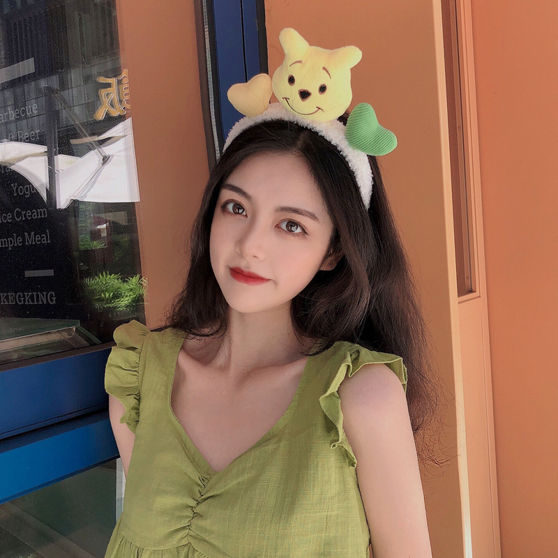 New cute children's headbands from Japan and South Korea, bear bows, face-washing plush hair bands, versatile and funny hair bands for girls details Picture