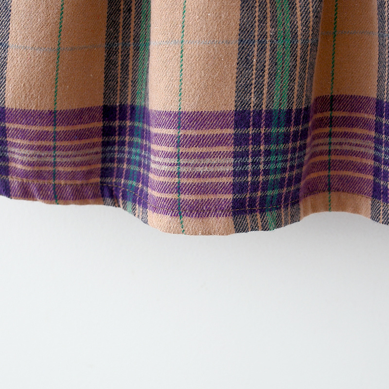 童装女宝宝小白底实物图