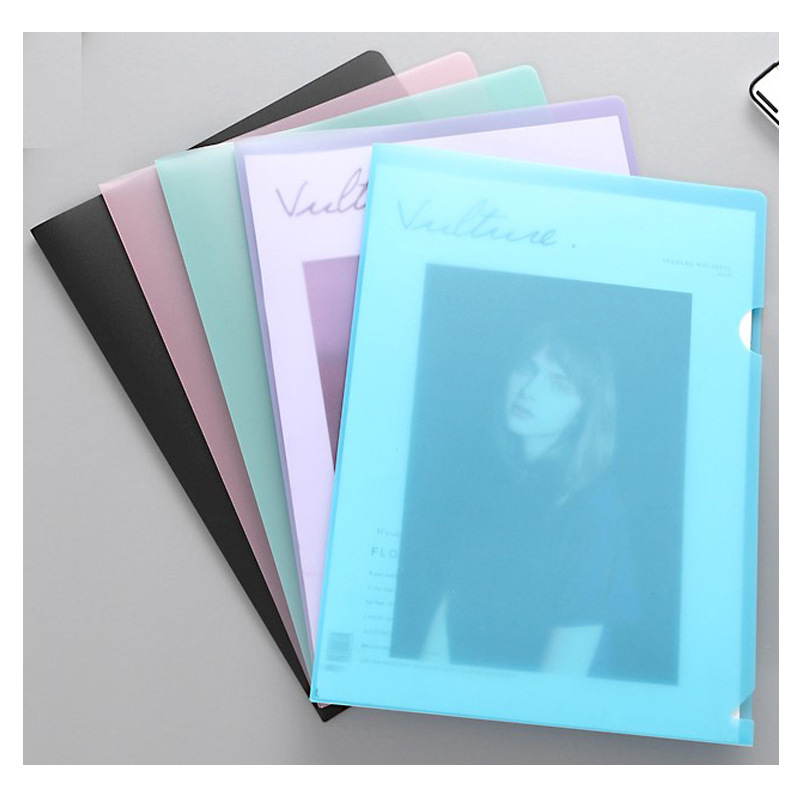 Transparent a4 single-piece folder, L-shaped office file folder, a5 file bag, archive folder, single-page folder, folder, printed logo Application Scenario