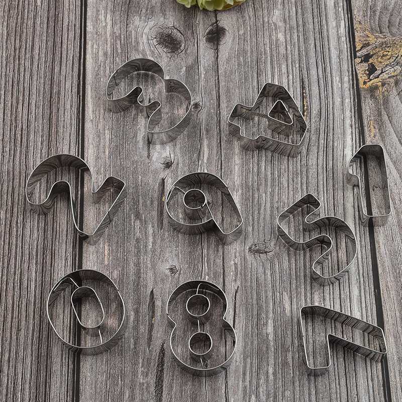 Wholesale of stainless steel digital cookie molds, cookies, chocolates, and household kitchen baking tools from the manufacturer Application Scenario