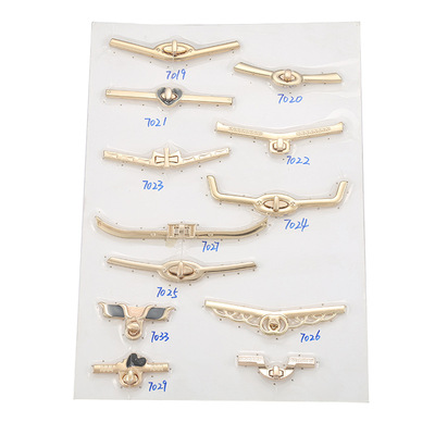 Factory wholesale of luggage hardware accessories, metal luggage buckles for bags, various styles and specifications, and luggage locking systems Specification image