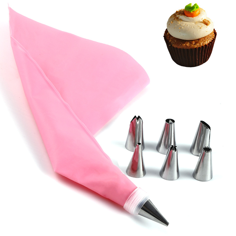 Decorating Tip Set Stainless Steel 8-Piece Cream Tip Cake Tool Tpu Decorating Bag Converter Baking Supplies Application Scenario