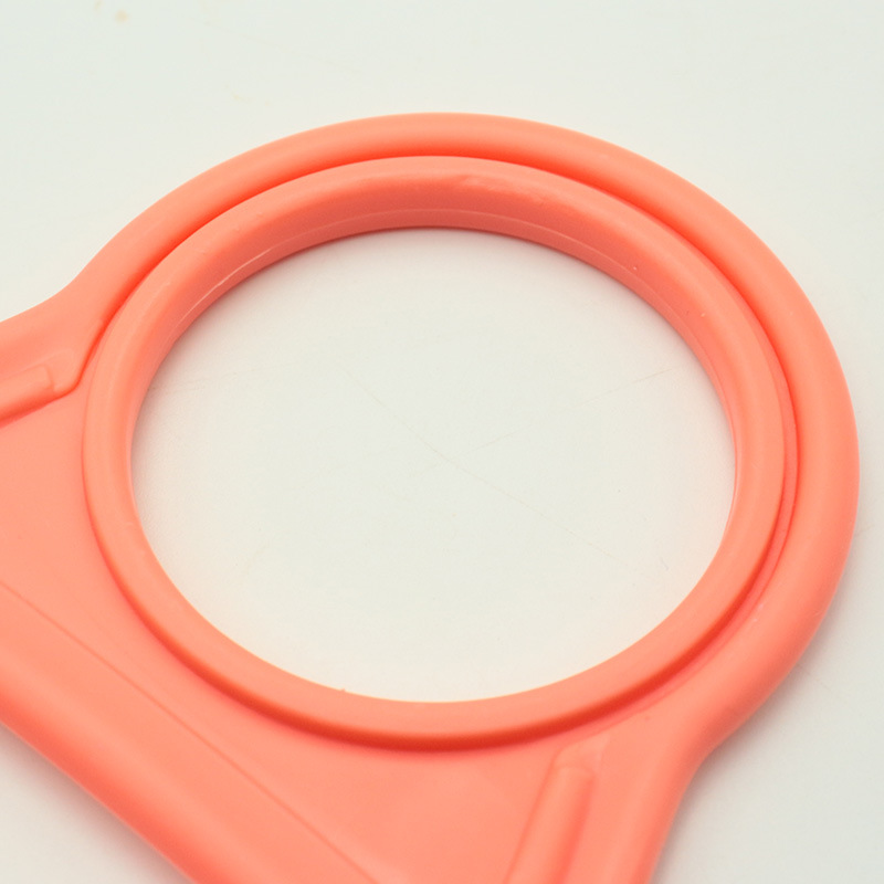 Plastic box Source large plastic bucket, water bucket, mineral water bucket handle, pure water bucket handle, convenient and effortless for home use Application Scenario