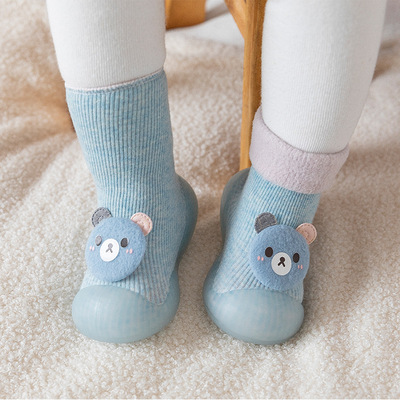 2021 New baby breathable round head toddler shoes casual cute cartoon bear indoor home socks shoes details Picture