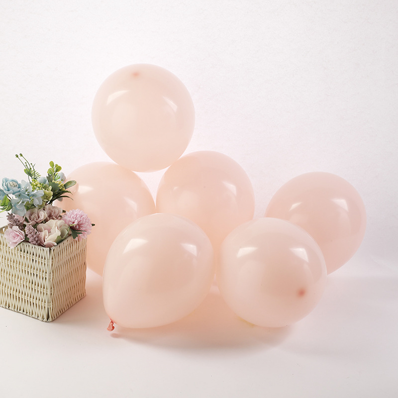 Macaron latex balloon manufacturer supplies 5-inch 1-gram balloons for birthday parties and wedding room decoration, with 100 balloons per pack Application Scenario