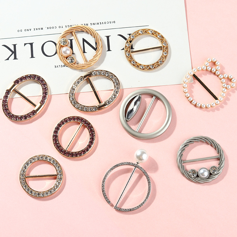 High-Grade Corner Knotted Buckle Waist Buckle Round Metal Clothes Buckle Pearl Love Silk Scarf Buckle Rhinestone Decorative Buckle Wholesale Specification drawing